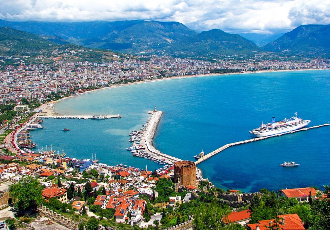 Excursion to Alanya City with Lunch and Boat Trip